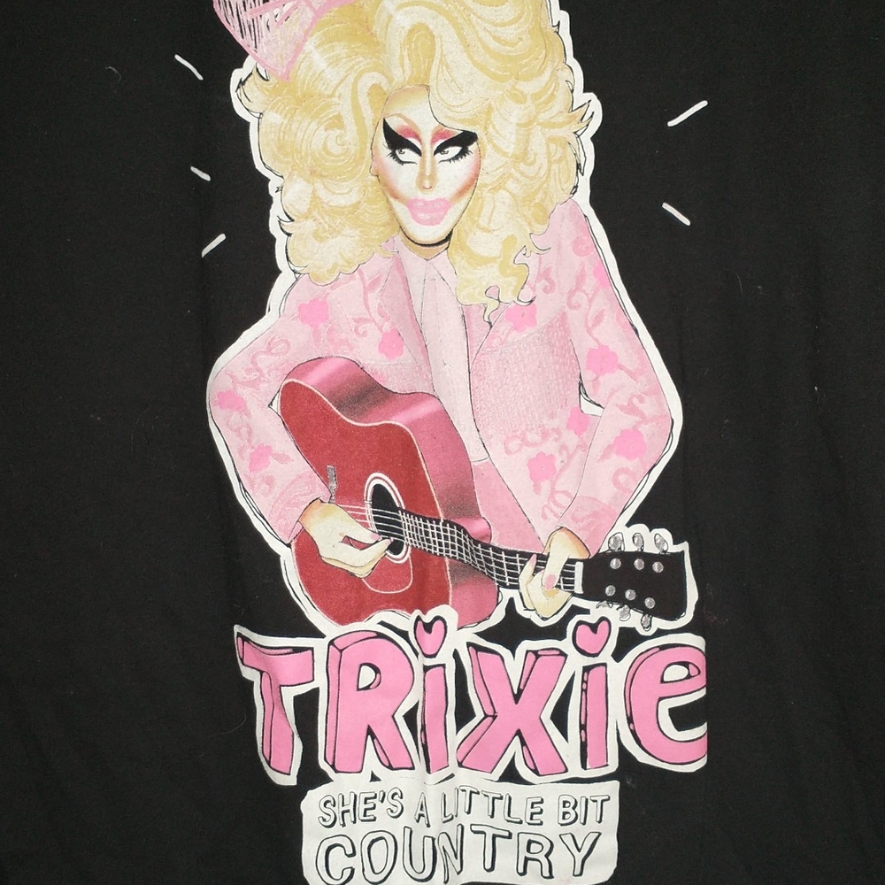 Trixie Graphic Tee with Pink Guitar
